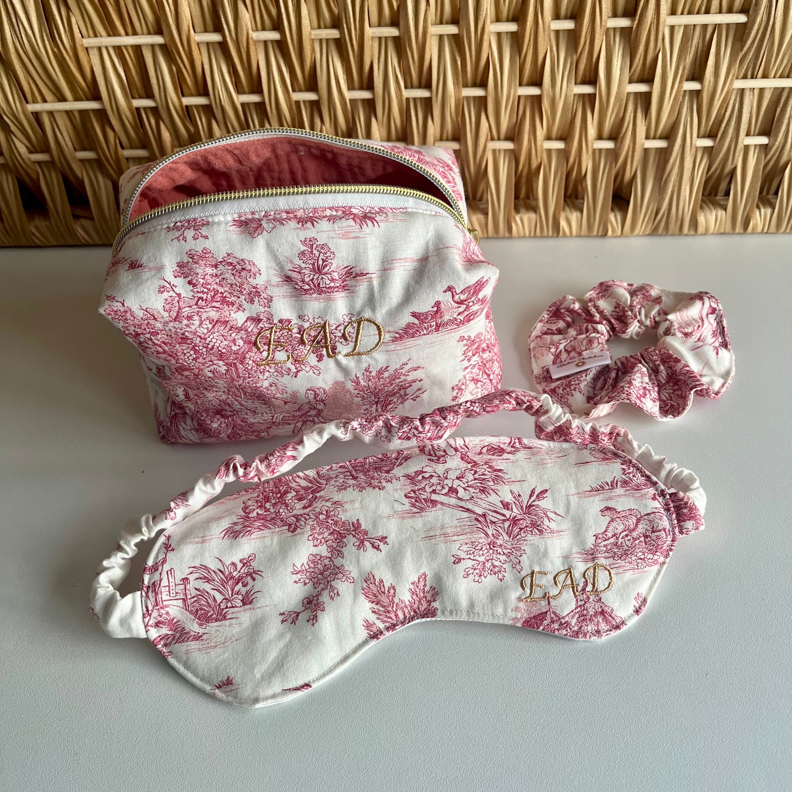 Trousse de toilette toile de jour rouge brodee
